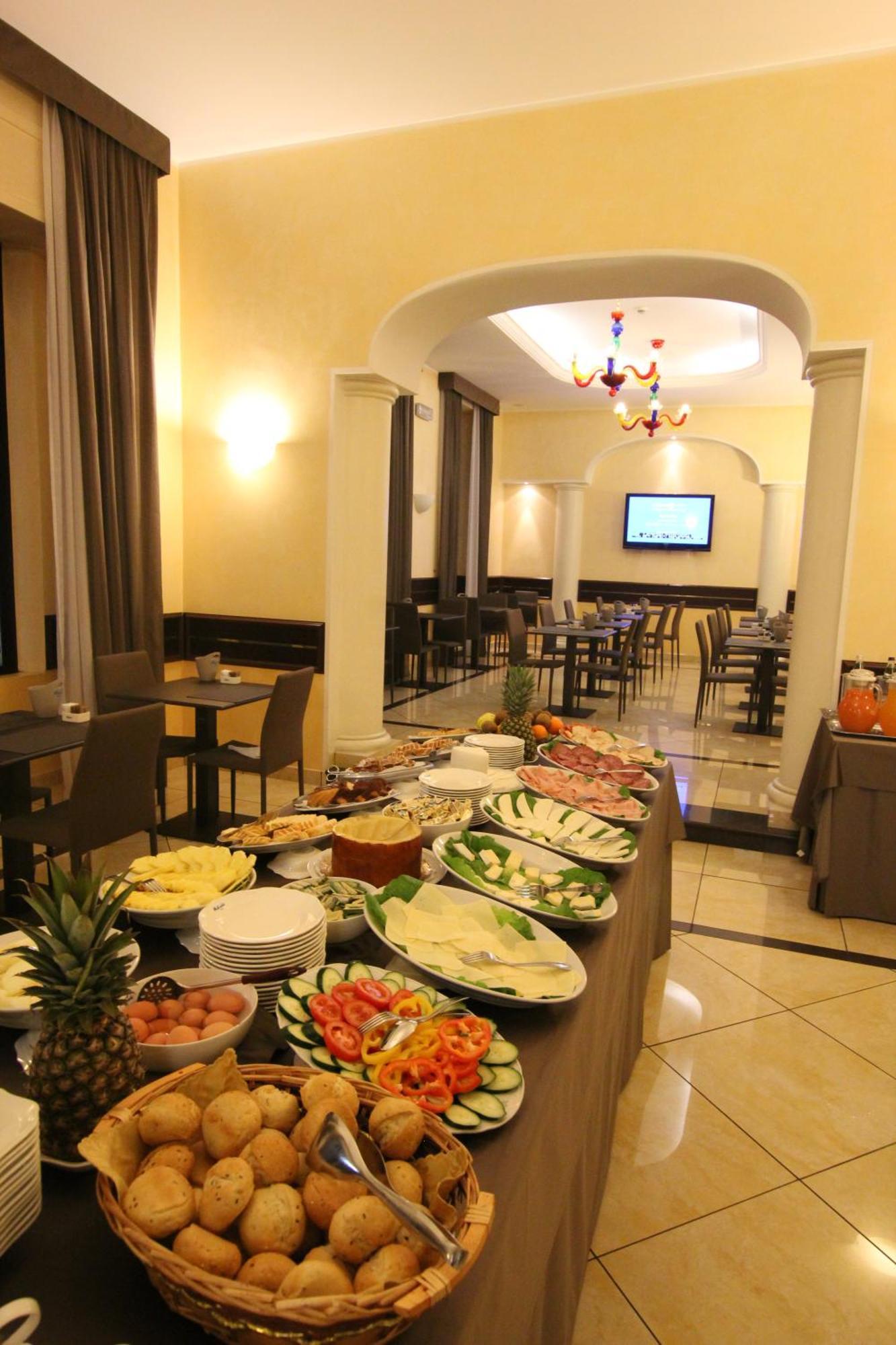 Mokinba Hotels Baviera Мілан Екстер'єр фото